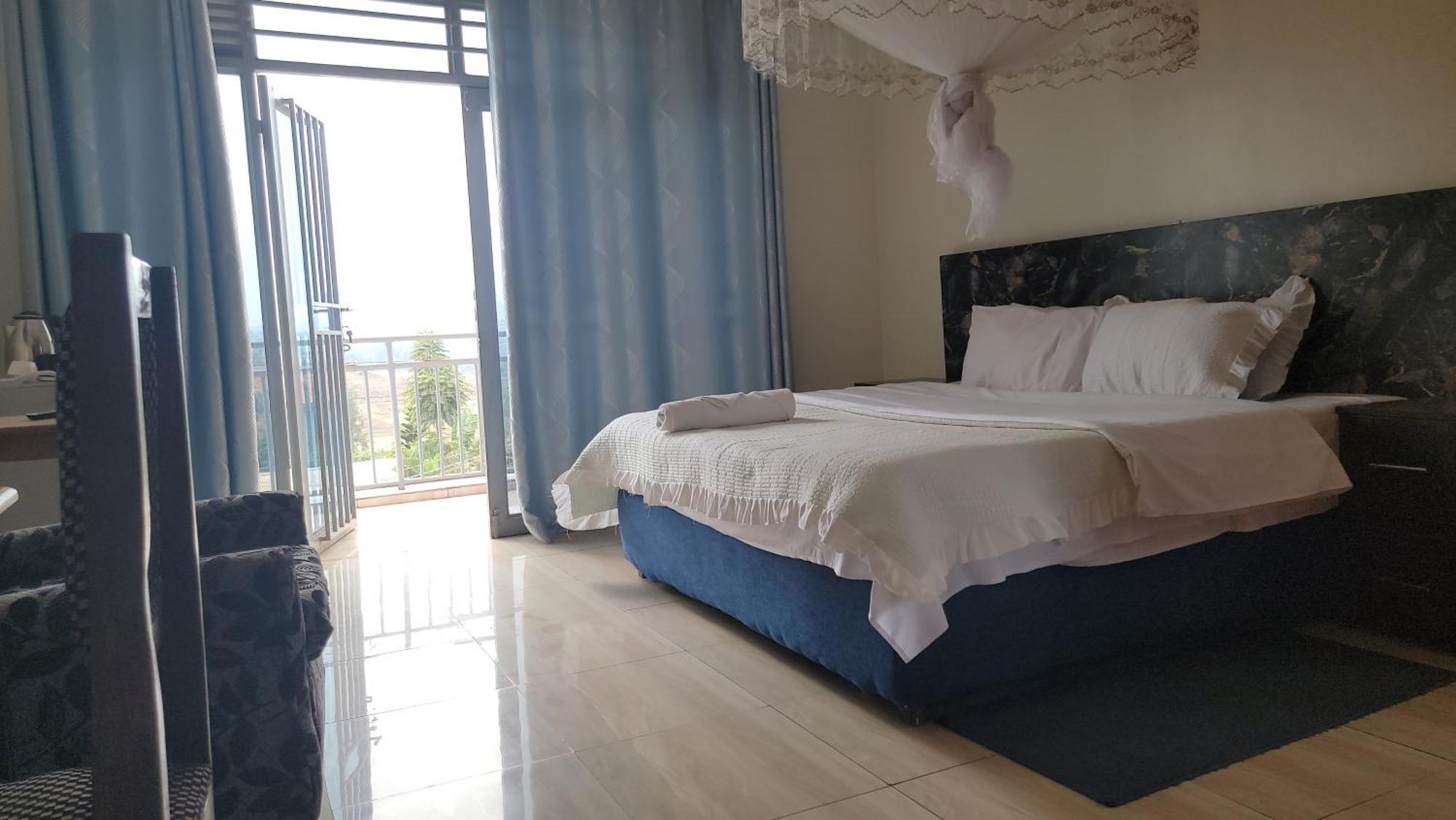Puma Aparthotel - Nyarutarama คิกาลี ภายนอก รูปภาพ